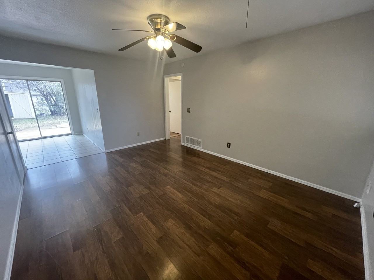 3025 Dentwood Ter - Photo 4 of 21