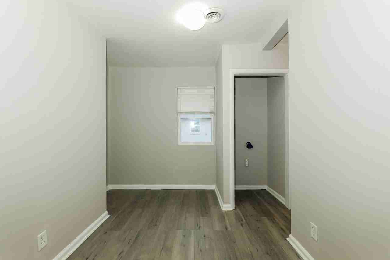 2825 Belvedere Ln Apt 9 - Photo 4 of 14