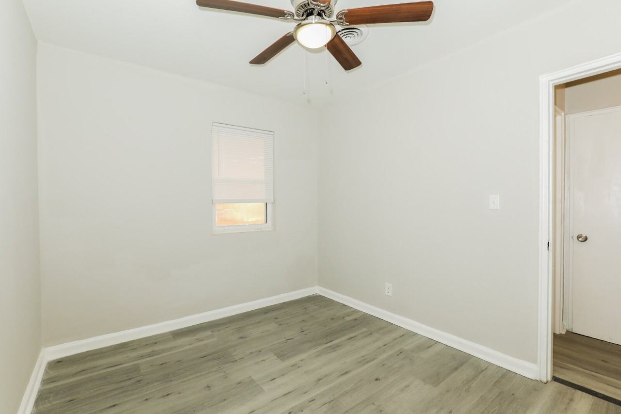 2825 Belvedere Ln Apt 9 - Photo 5 of 14