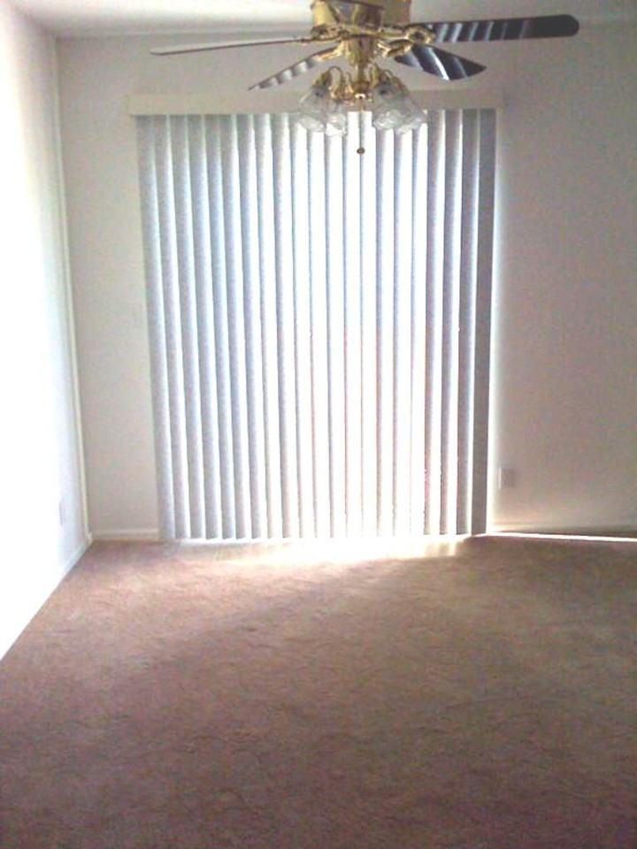 1225 S Zeno Cir - Photo 4 of 10