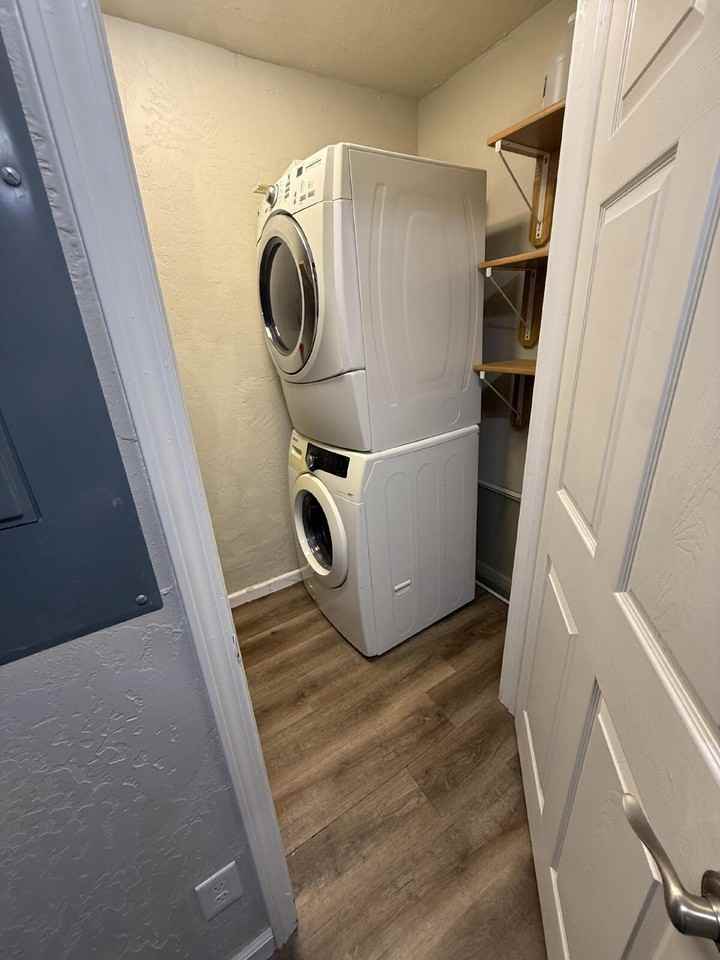 322 6th Ave Se - Photo 7 of 19