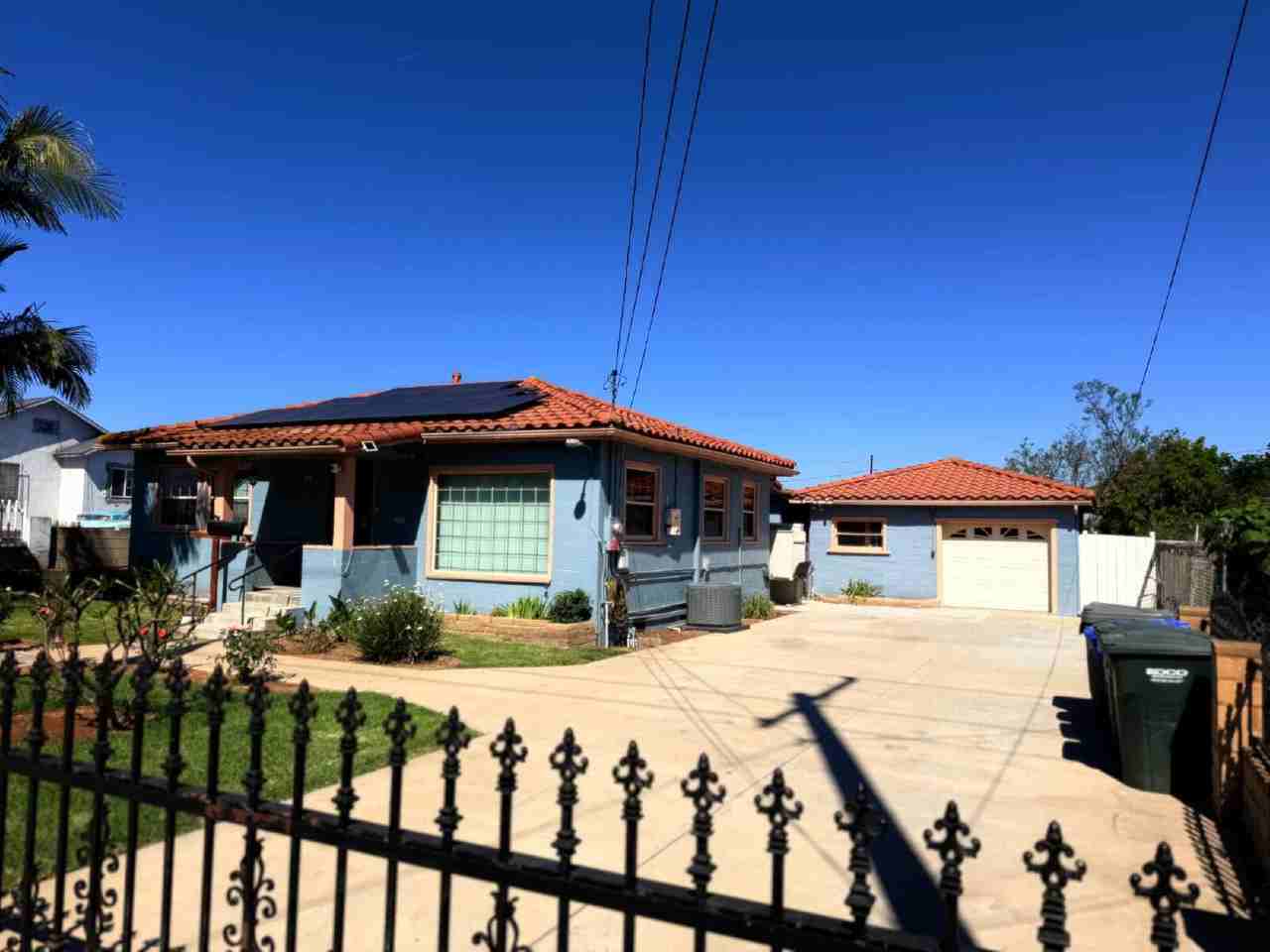 2807 E 16th St - Photo 4 of 22