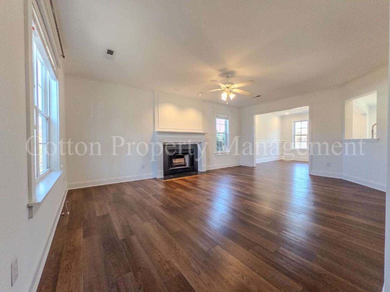 7106 Haven Way - Photo 2 of 41