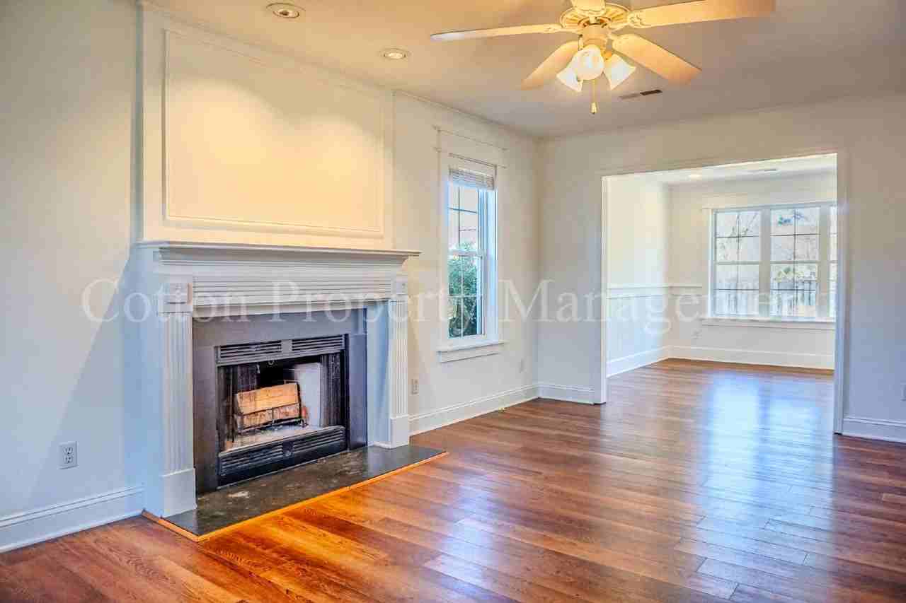 7106 Haven Way - Photo 4 of 41