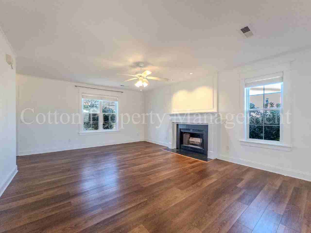 7106 Haven Way - Photo 5 of 41