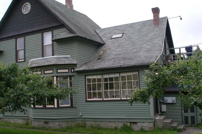 1408 Humboldt St - Photo 3 of 8