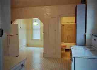 1408 Humboldt St - Photo 6 of 8