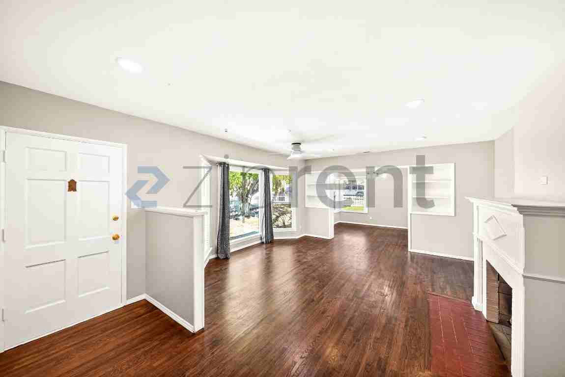 11758 Broadway - Photo 7 of 28