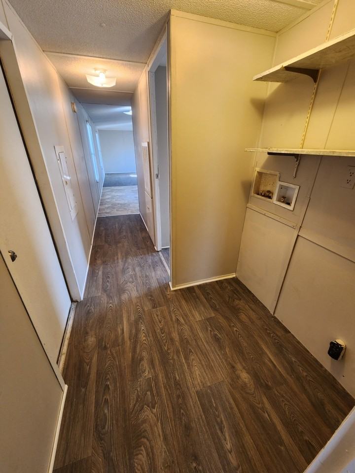 9513 Hausmond Way - Photo 2 of 12