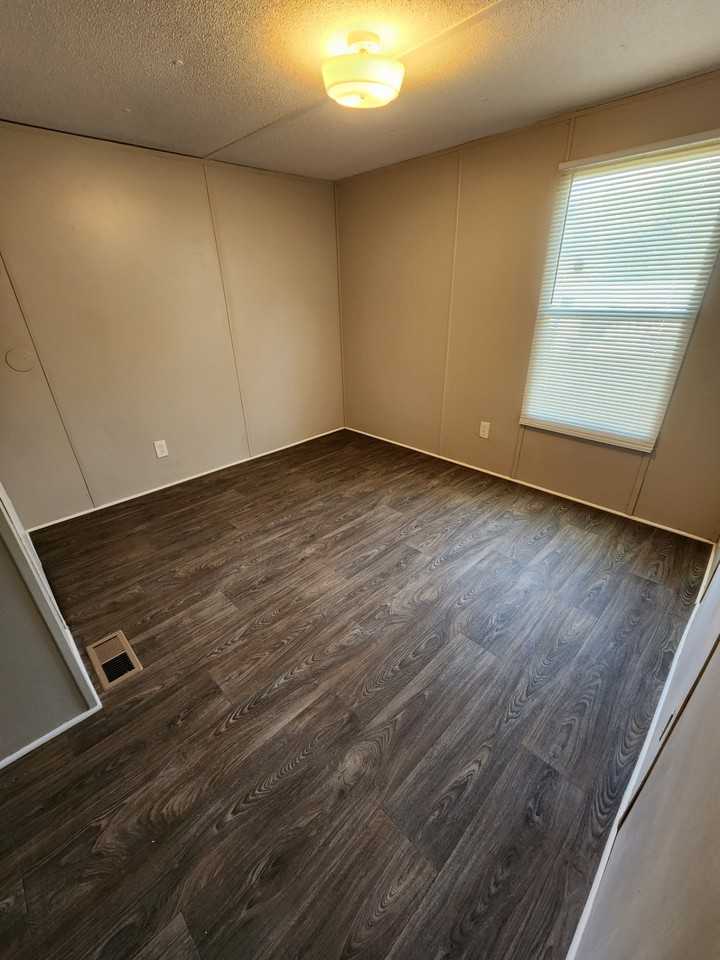 9513 Hausmond Way - Photo 7 of 12