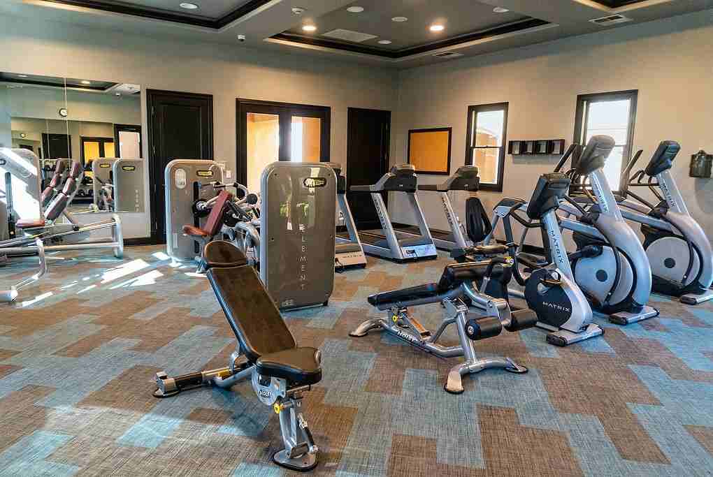 Villa Veneto at Palm Valley - Photo 2 of 31