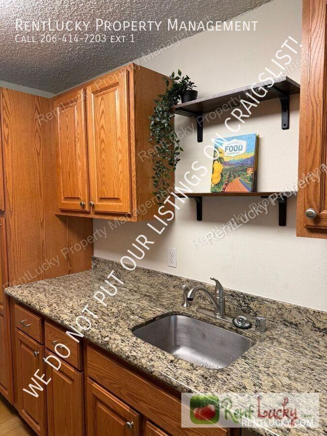 12510 Ne 117th Pl #B3 - Photo 3 of 24