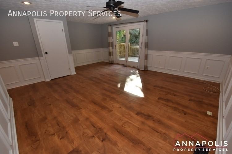 559 Melissa Ct - Photo 6 of 20