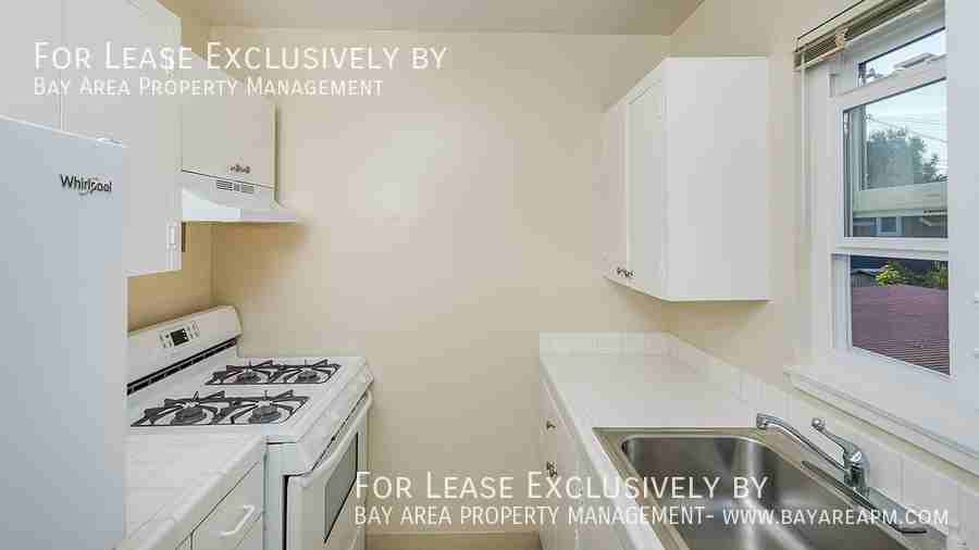 176 Duane St #6 - Photo 5 of 9