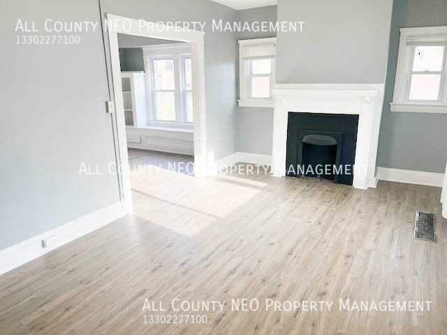 3310 E 134th St - Photo 3 of 13