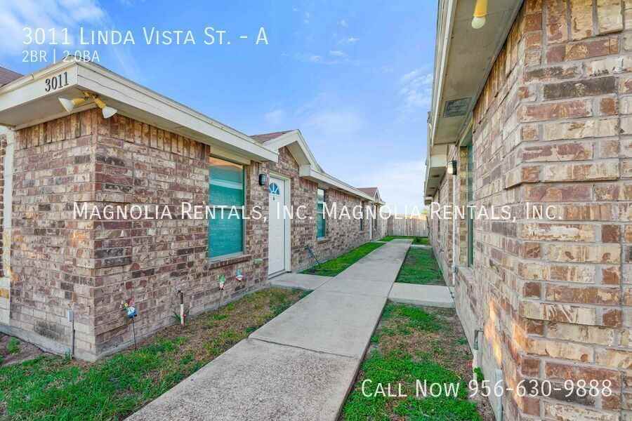3011 Linda Vista St #A - Photo 2 of 15