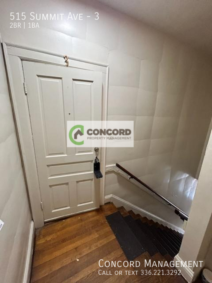 515 Summit Ave #3 - Photo 4 of 18