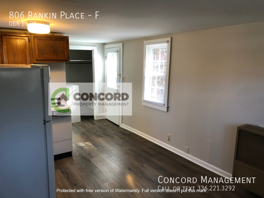 806 Rankin Pl #F - Photo 3 of 7