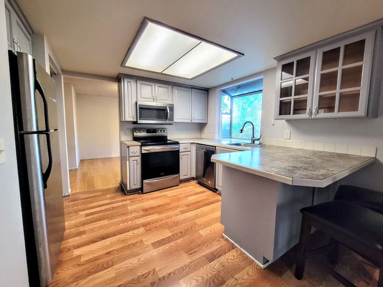 7848 131st Ave Ne - Photo 2 of 14