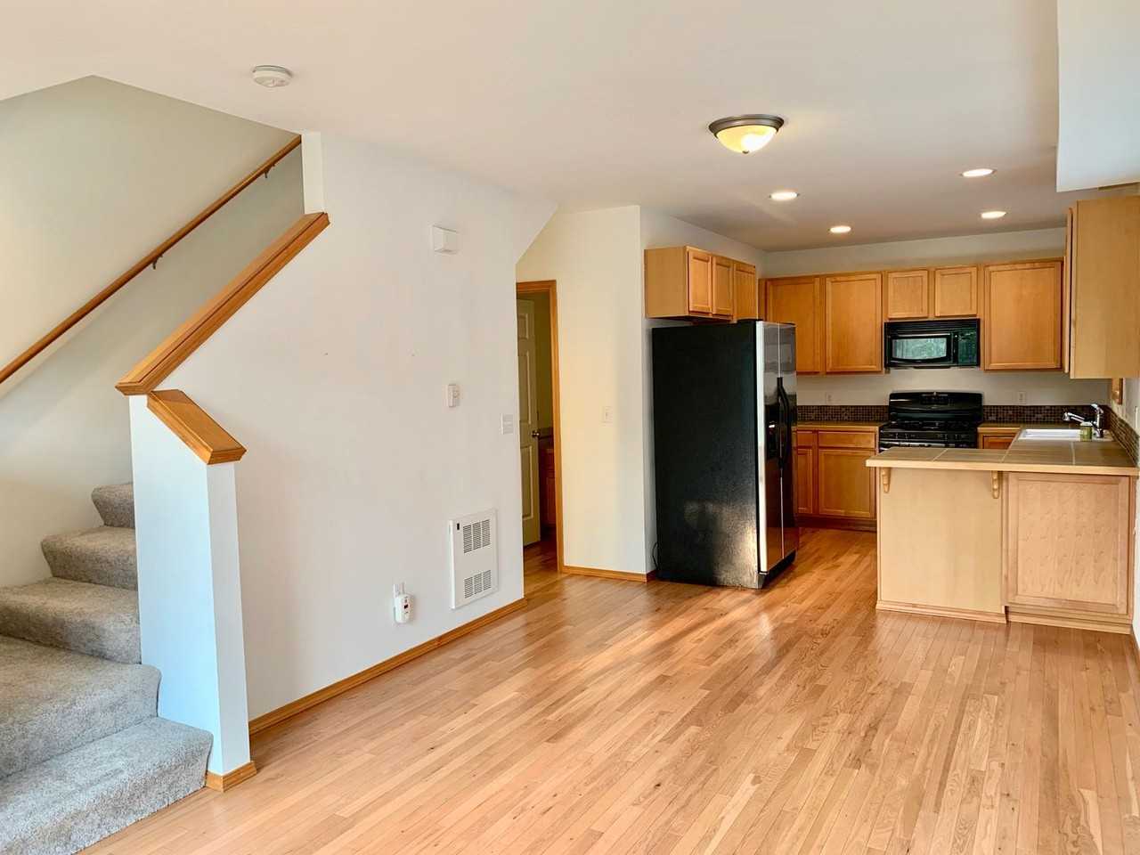 12043 33rd Ave Ne #C - Photo 7 of 17