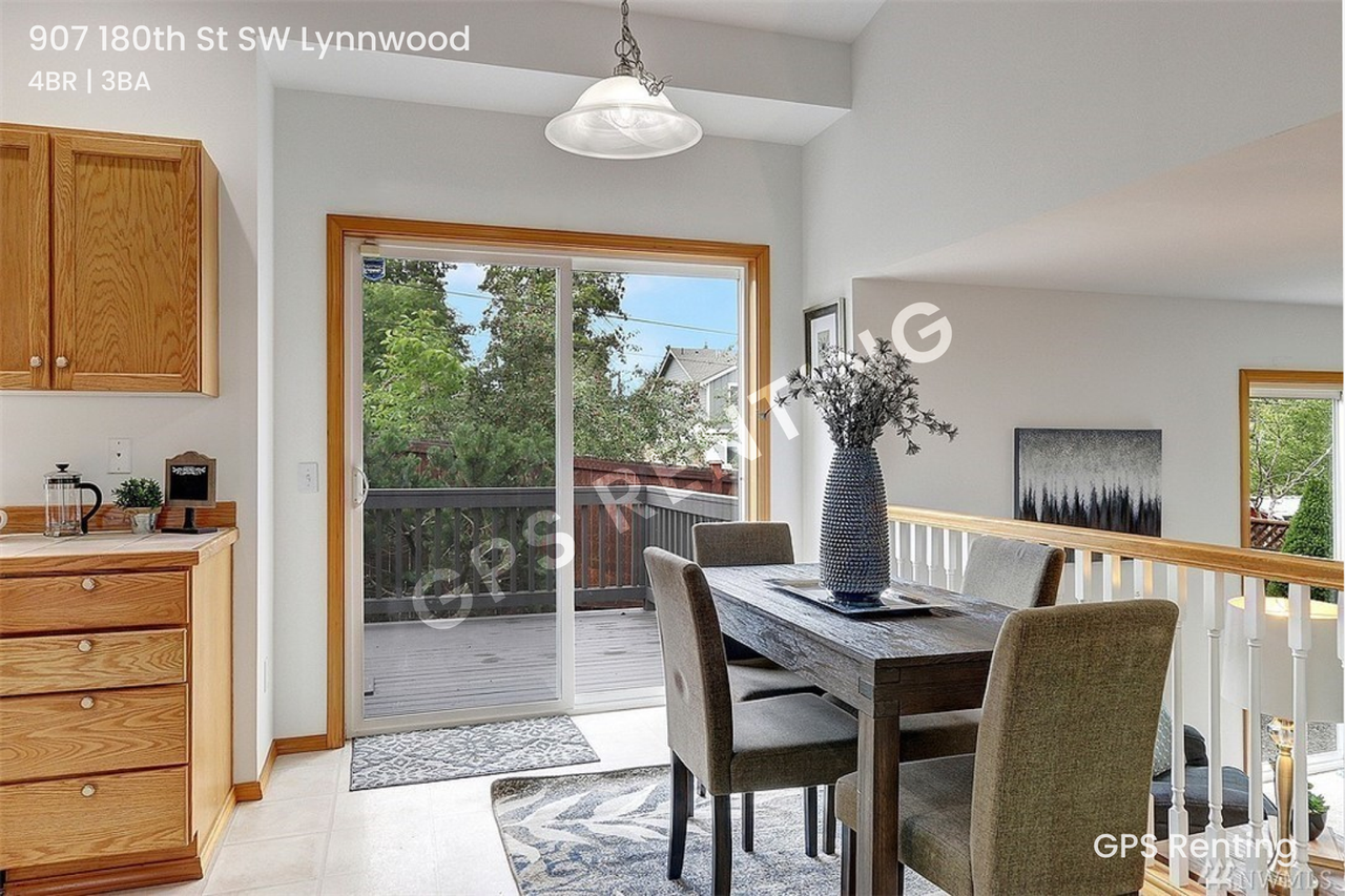 907 180th St Sw - Photo 4 of 19