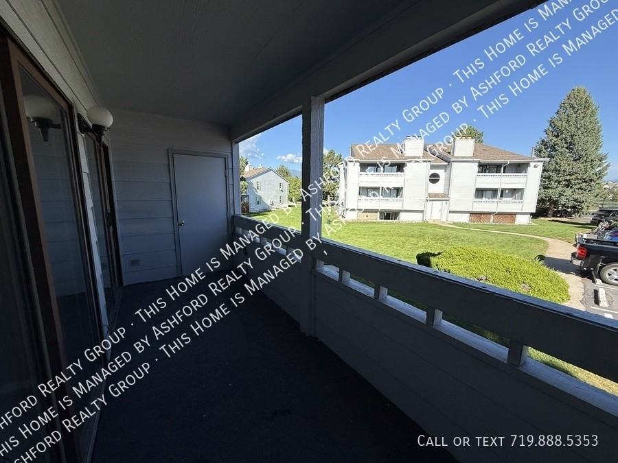 1238 Firefly Cir - Photo 7 of 13