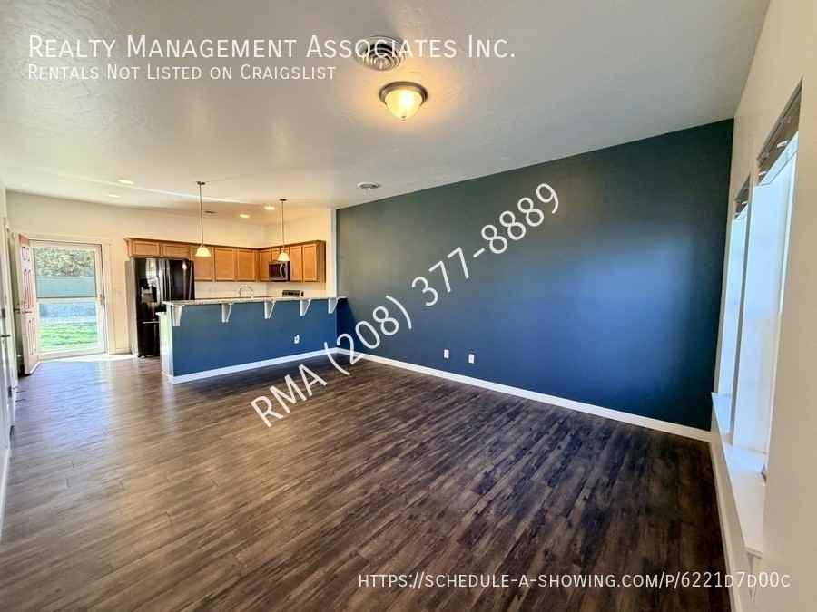 11239 W Gabrielle Dr - Photo 4 of 13