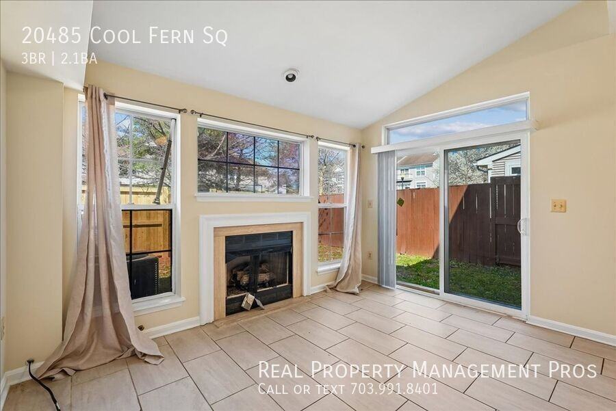 20485 Cool Fern Sq - Photo 5 of 45