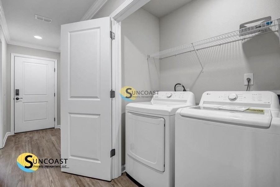 1522 Yelford Cir #201 - Photo 4 of 13