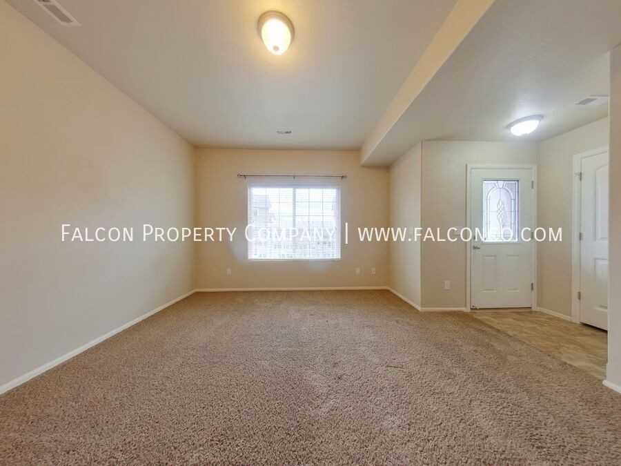 3094 Harpy Grv - Photo 3 of 17