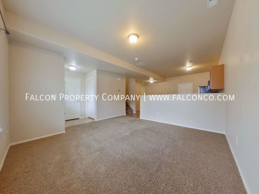 3094 Harpy Grv - Photo 4 of 17