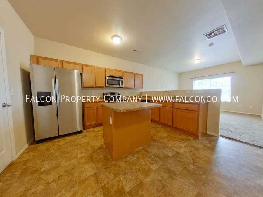 3094 Harpy Grv - Photo 6 of 17