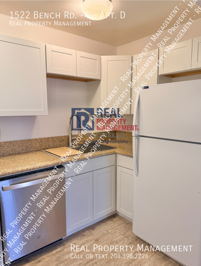 1522 Bench Rd #D - Photo 4 of 14