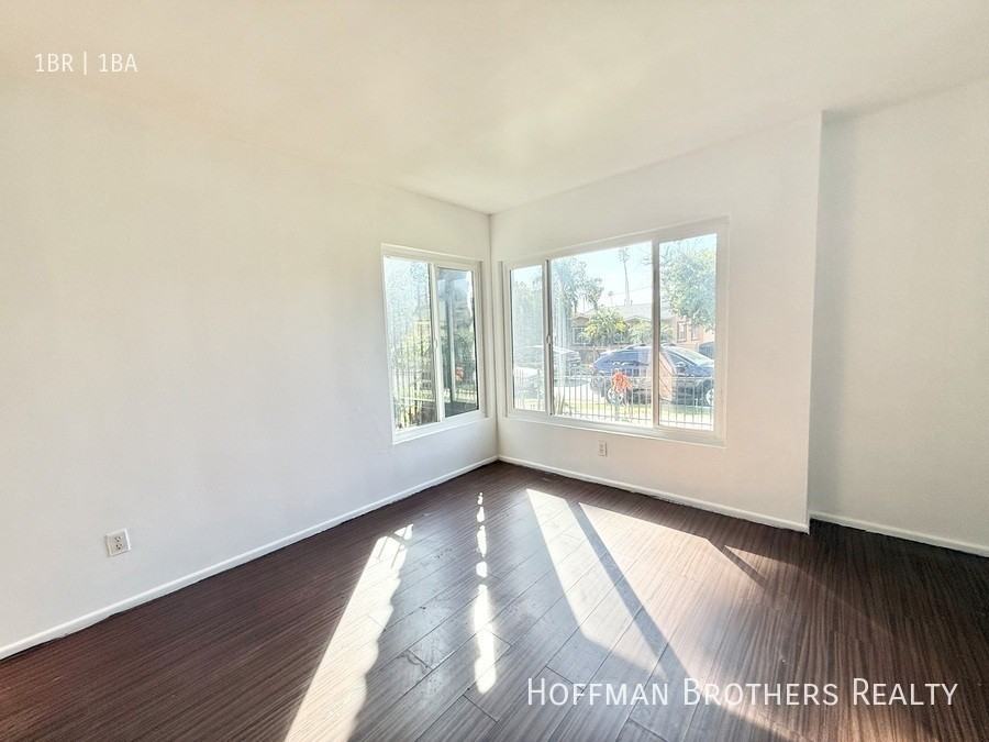 1520 Meadowbrook Ave #15 - Photo 4 of 5