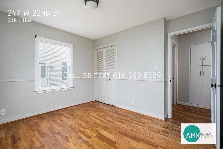 247 W 22nd St - Photo 6 of 17