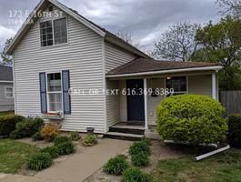 featured image of 173 E 16th St