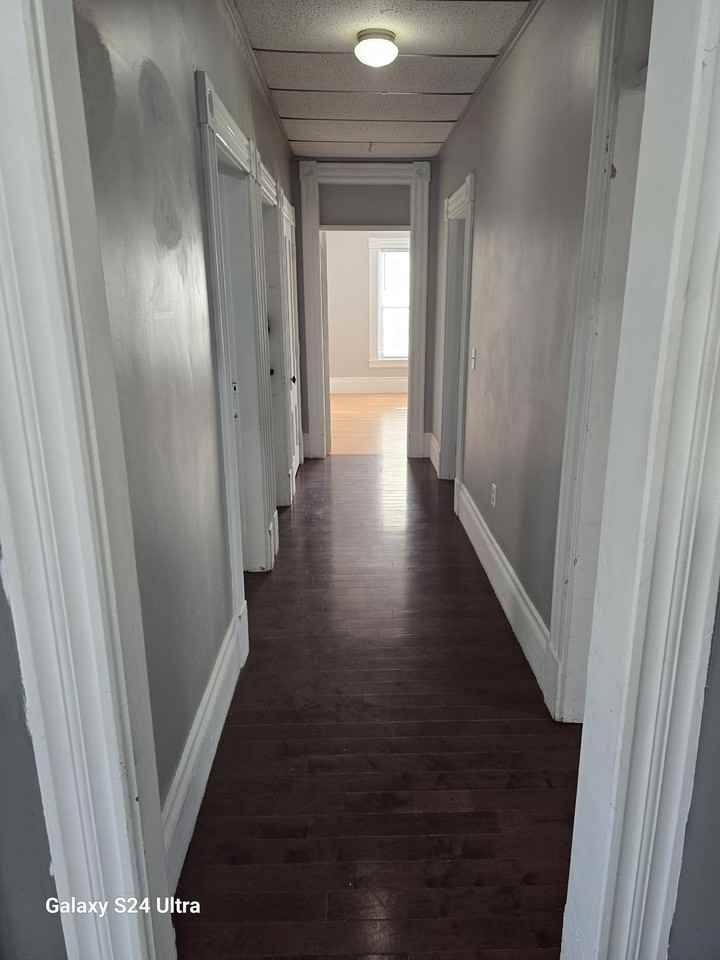 54 Woodland St #03 - Photo 4 of 9