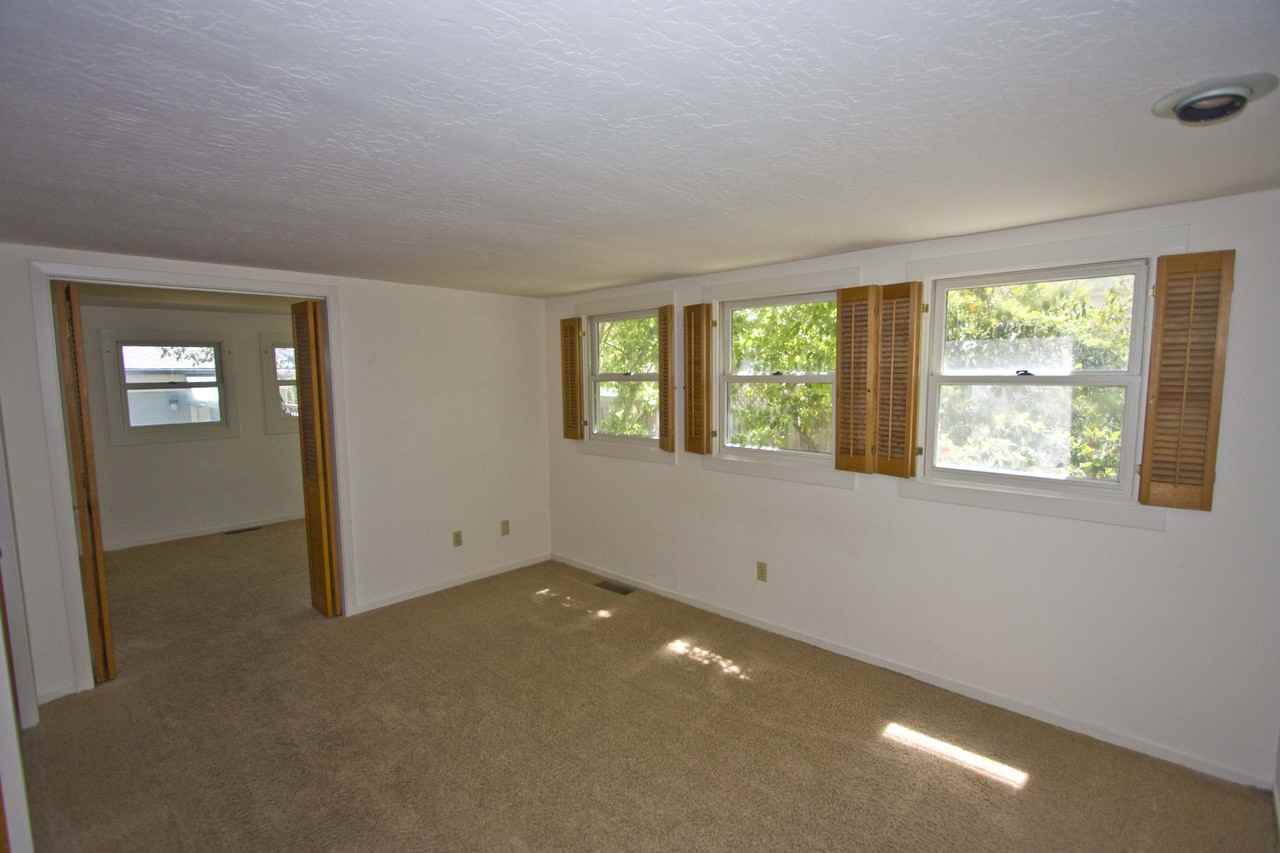 434 Caledonia St #NA - Photo 6 of 12