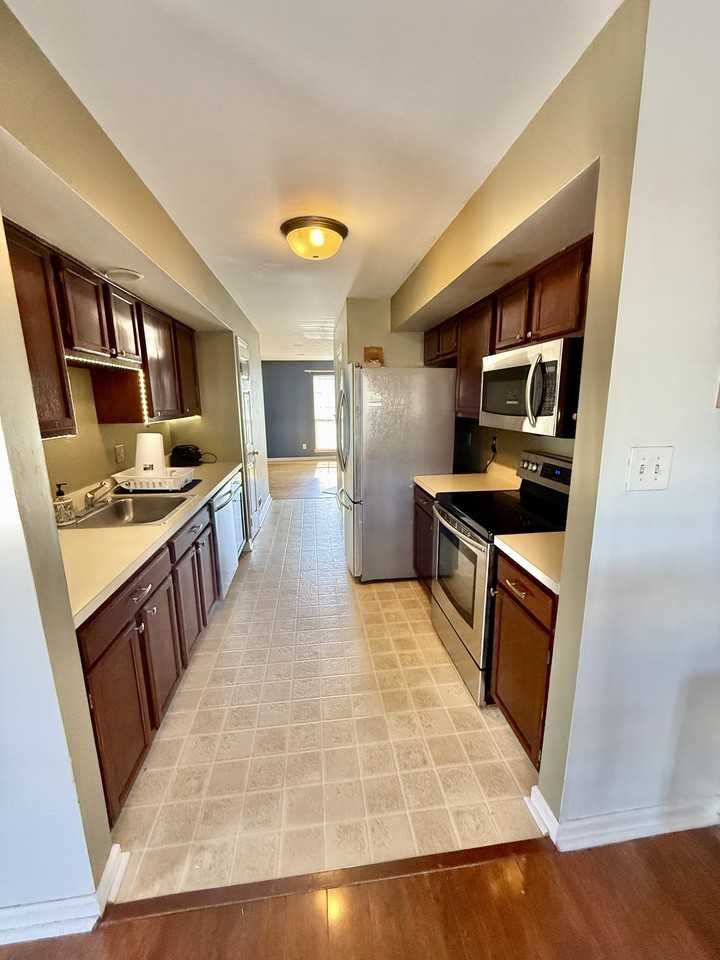 126 Village Dr #126 - Photo 3 of 17