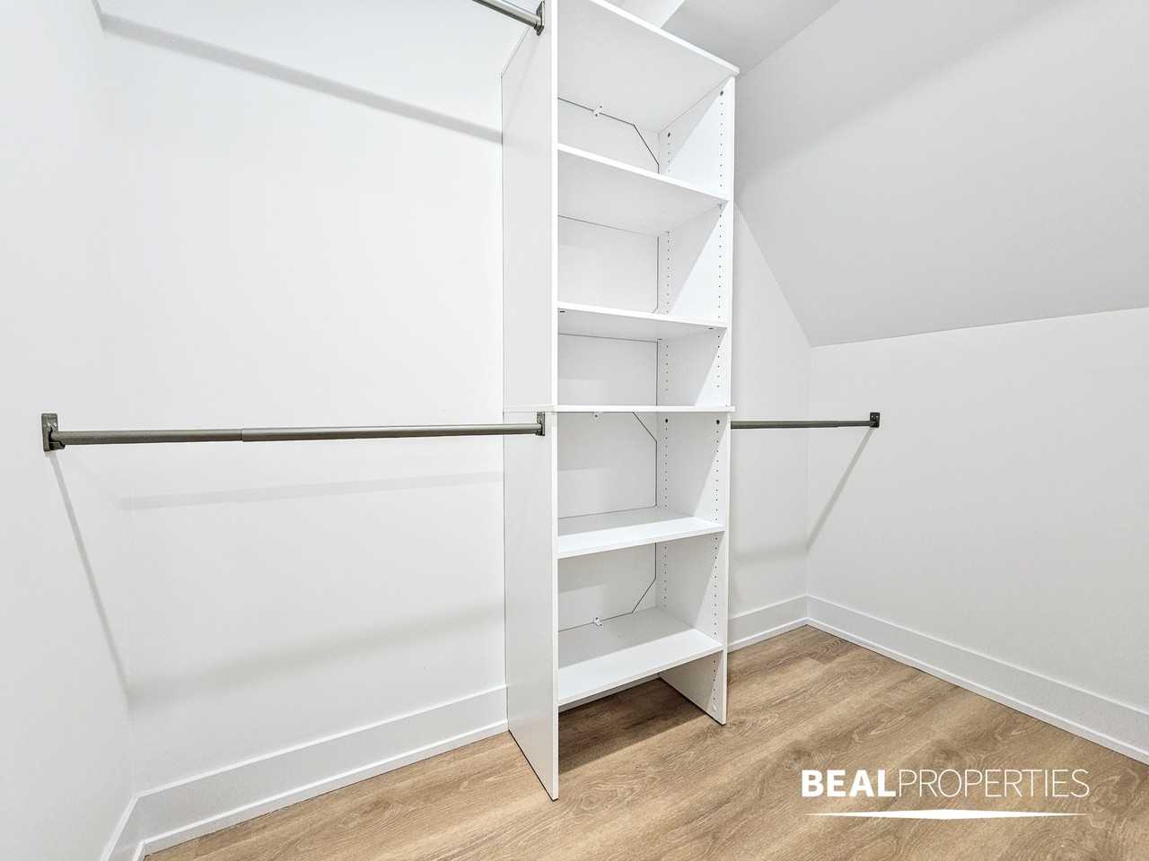 426 W Belden Ave #2 - Photo 6 of 20