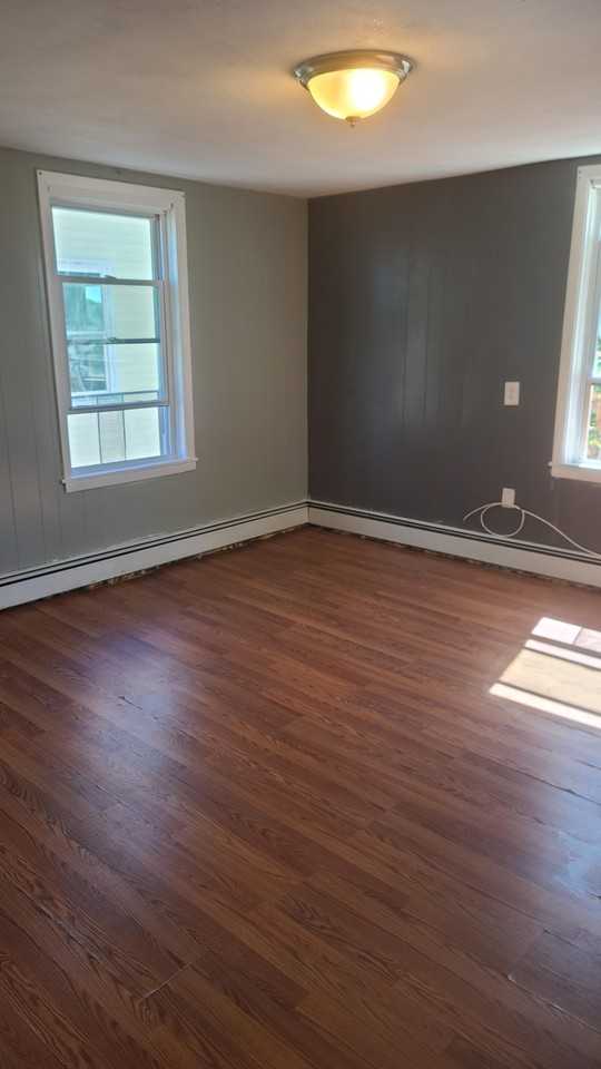 22 Bloomingdale Ave #2 - Photo 2 of 4