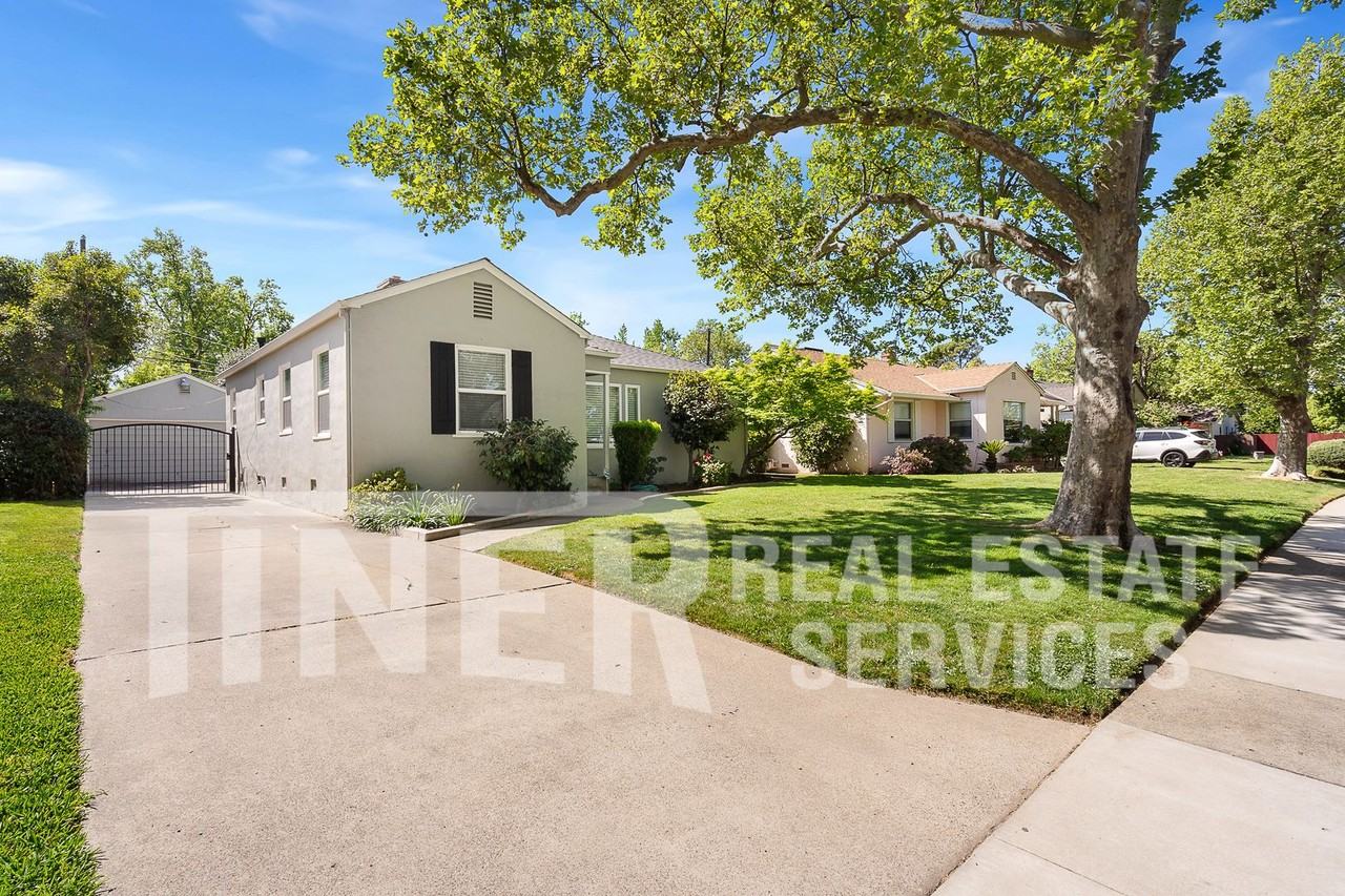 4920 Virginia Way - Photo 4 of 23