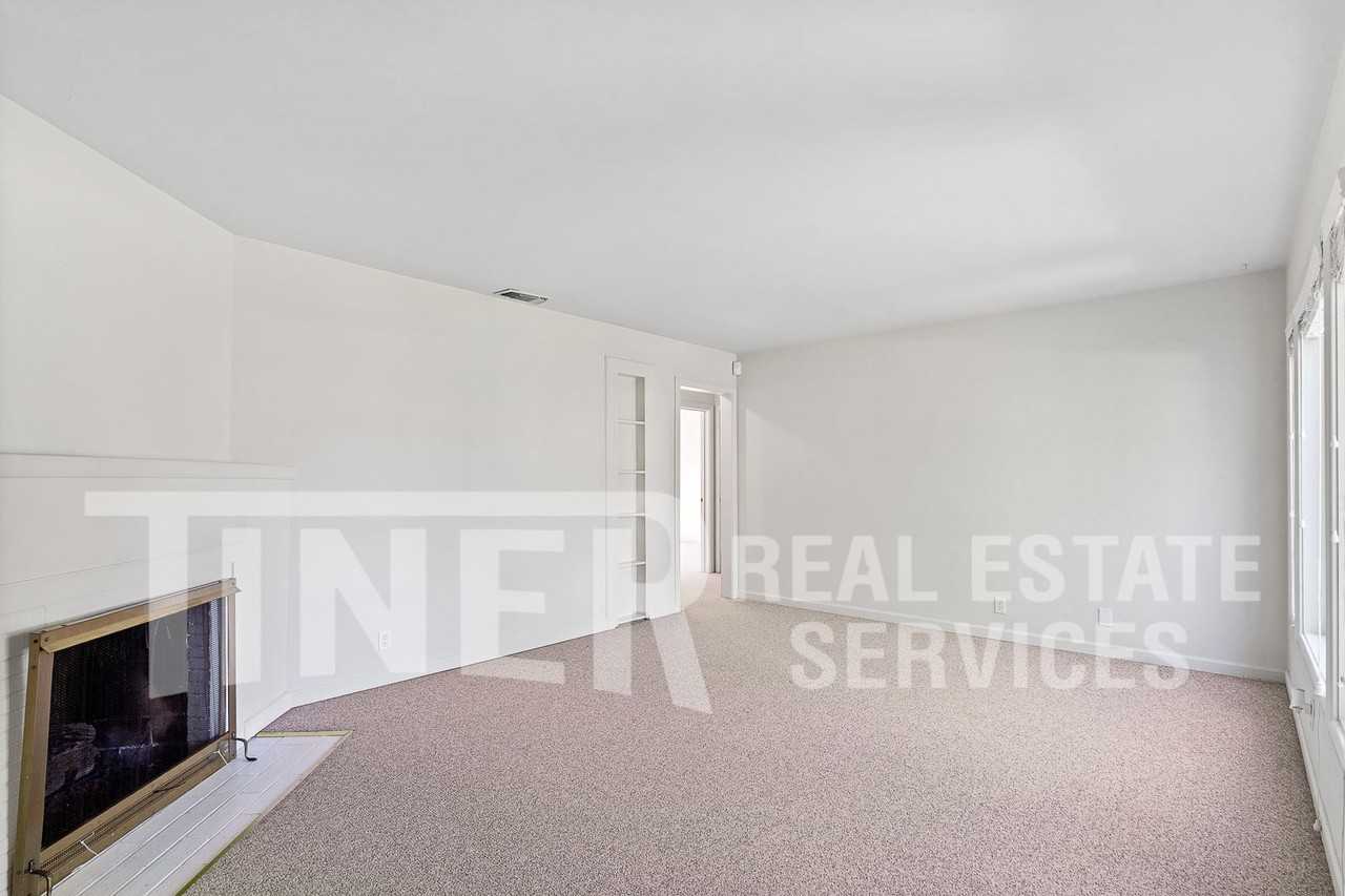 4920 Virginia Way - Photo 6 of 23