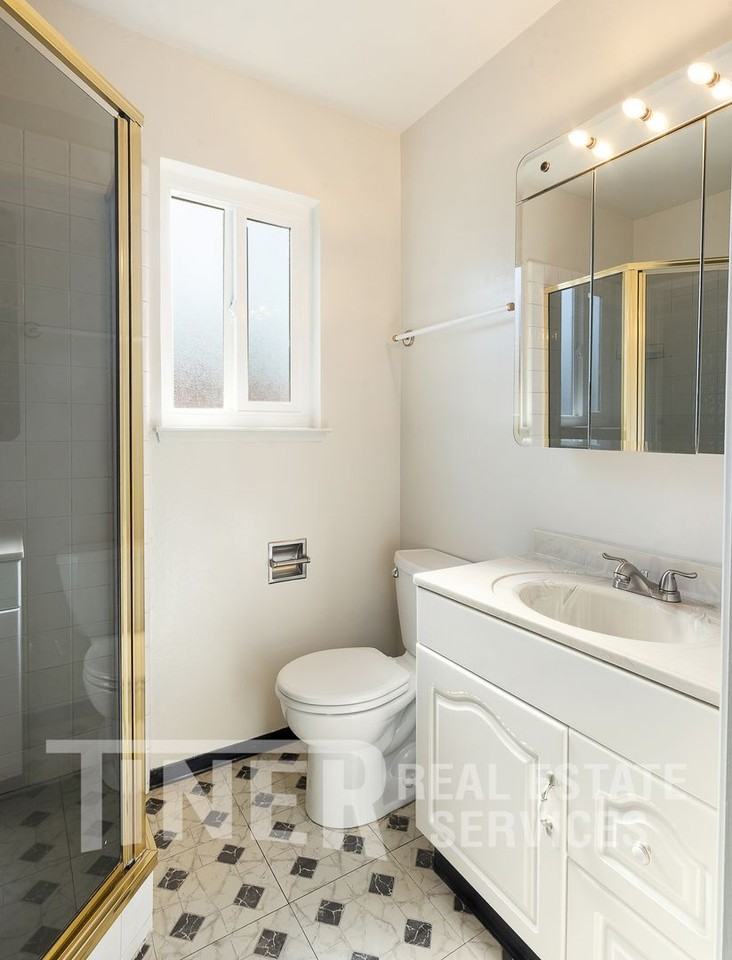 2616 Luveta Way - Photo 4 of 27