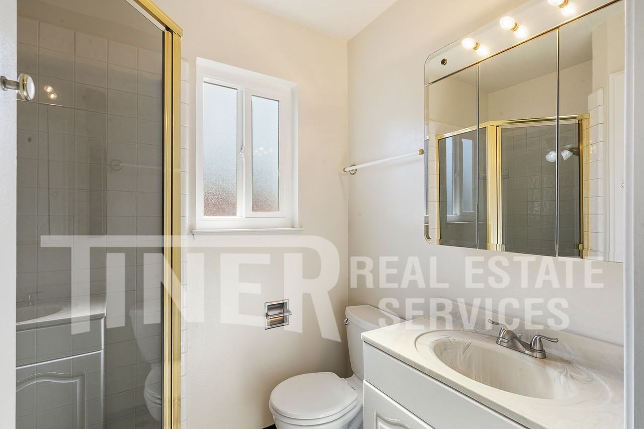 2616 Luveta Way - Photo 5 of 27