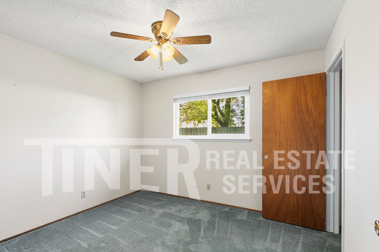 2616 Luveta Way - Photo 6 of 27