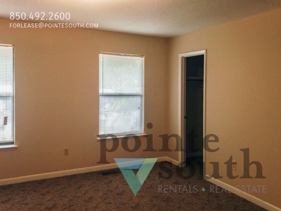 514 Parkview Rd Nw #C - Photo 6 of 10