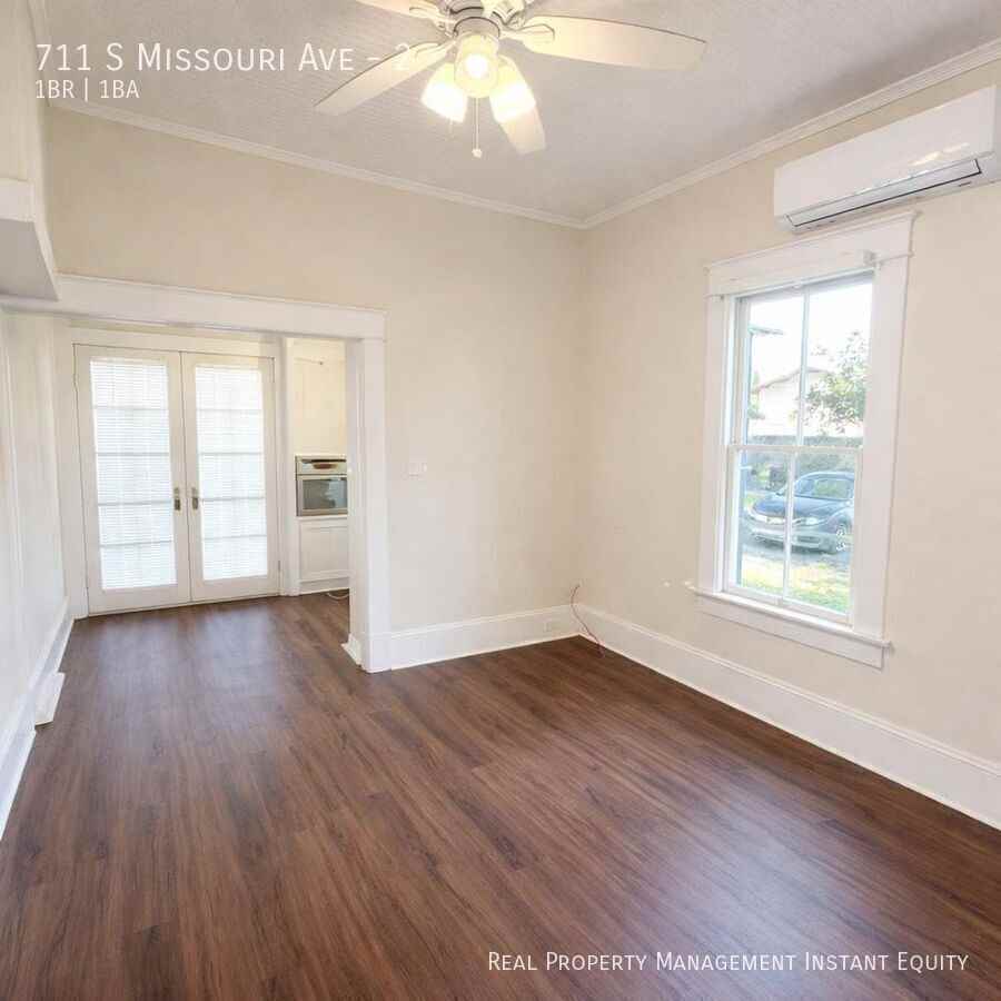 711 S Missouri Ave #2 - Photo 4 of 13