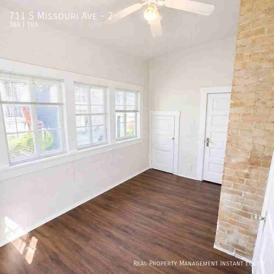 711 S Missouri Ave #2 - Photo 7 of 13