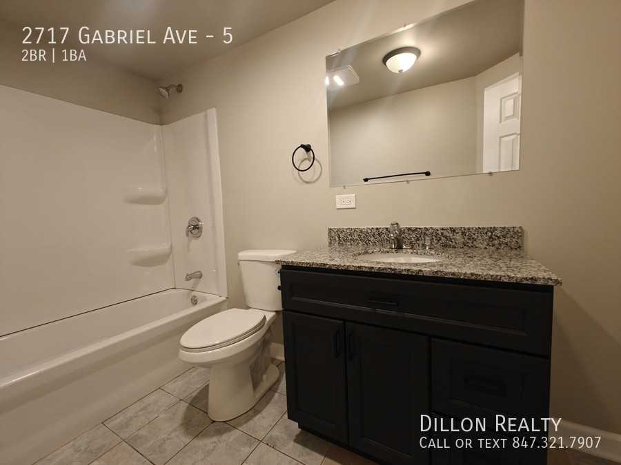 2717 Gabriel Ave #5 - Photo 6 of 8
